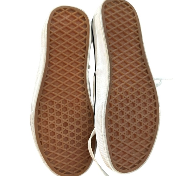 VANS x Disney Little Mermaid Ariel Shoes women's size 7 1/2, well loved - Picture 6 of 7